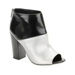 Sam Edelman silver & black patent peep toe chunky heel shoes Sz 8.5 zipper rear